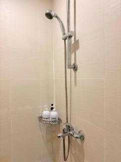 Azure Staycation by SabBen Suites - 1
