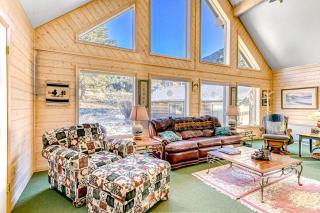 Riverside Retreat - 6