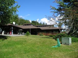Mount Vernon Camping Resort Studio Cabin 5 - Bow - 4