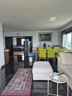 New world condo 1206 - 9