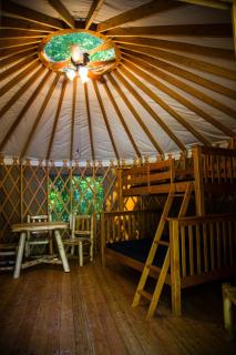 Mount Vernon Camping Resort 16 ft. Yurt 6 - Bow - 8