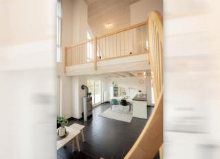 Dock 61 - tolles Ferienhaus für bis zu 4 Personen mit Kaminofen und Sauna - Haustiere herzlich willkommen, direkt am Wasser gelegen - 2