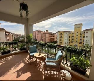 Luxury 2BR Apartment in Dreamland-701 - 2
