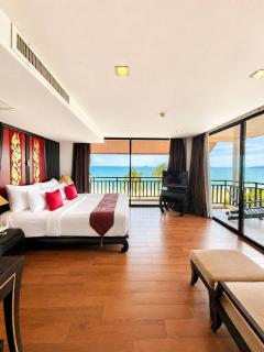 Royal Thai Pavilion Jomtien Hotel - 3