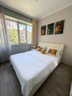 Apartment near Malibu Park - 3