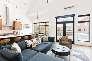 Comfy & Modern - 4
