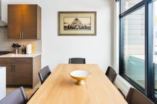 Comfy & Modern - 3