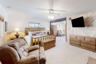 Rio Grande River Lodge - 8