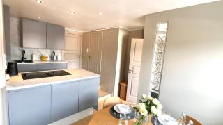 Cozy nest- walking distance to city center - 7