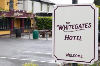 Whitegates Hotel - 3