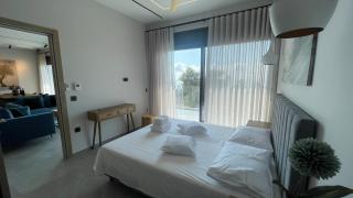Carmelia Villas - 1