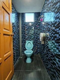 Yong Peng 3 Rooms New Homestay Near Tian Pao Kong - 1