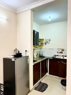Roomzzy homestay near koramangala and BTM Layout - 1