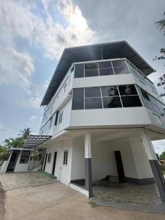 The Home Apartment - 0