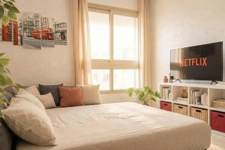 Casa Easy Access | [Parking Privé & 5min Gare] - 6