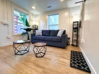 Sun & Snow Bungalow Remodeled Hot Tub W&D - 5