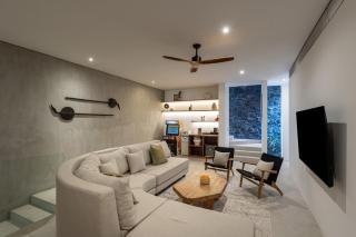 Supreme Villa 4BR Ubud Epic Pool Sunrise Canyon - 3