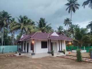 Ocean wings Traditional beach villa - 2