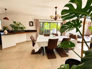 Domaine Le Jas 1872 Piscine, spa & Provence - 4
