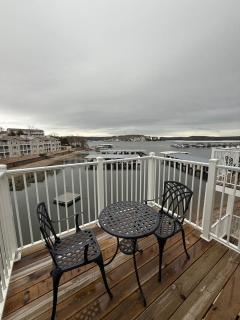 Lake of the Ozarks Waterfront Kapilana Resort Condos - Pool, Dock, Grill, Boat Rentals Fishing & Lake Views - 4
