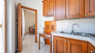 Nacci White Home by Rentbeat - 7