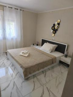 Giovanni's House - 9