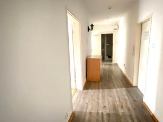 Easy Home - 1