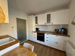 Modern eingerichtete Wohnung in zentraler Lage - 3
