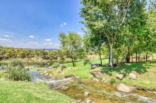 Luxury Golf Estate Retreat - 4