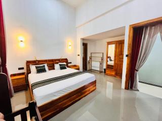 Coral Bay - 3