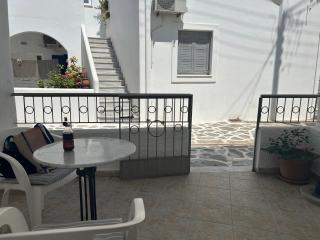 Central old town house - Parikia - 3