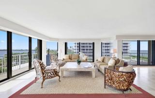 Three Bedroom Residence with Ocean and Water Views - 2