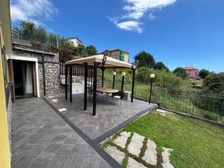 VerdeMare HOUSE villetta con giardino - 1