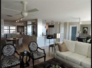 Two Bedroom Waterfront Residence with Intracoastal - 9