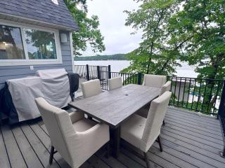 Grand Lakefront Escape at Lake of the Ozarks - 5