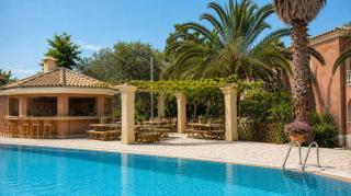 Poolfront Escape – Cabana 13 - 5