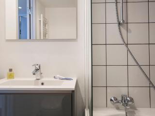 Appartement rénové proche station avec balcon, 6/7 pers, WIFI gratuit - FR-1-346-551 - 3