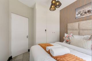 Zalari Luxe Links, 2 bed, Rivonia, Sandton - 6