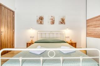 Floras House - 3