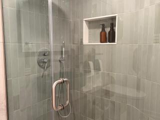 Private Luxury Retreat in Toronto's West End - 3