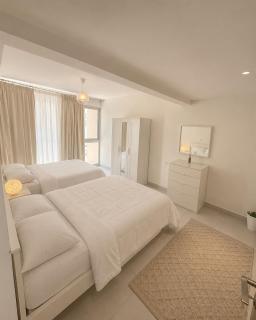 Modern 2BR, 1st Row Marina Walk, Marassi Marina, Car included - 7