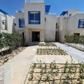 twinhouse in naia bay - 5