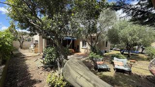 Maison chaleureuse et familiale avec jardin au calme à Avignon - 2