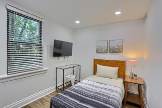 Dormont, Potomac 2B Cozy and Modern Private Bedroom with Shared Bathroom - 0