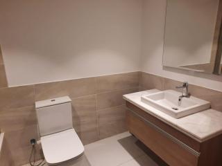 Luxury 2-bedroom apartment in Marina, Marassi - 8
