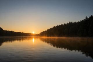 Golden Sunset Retreat with Canoe, Fire Pit & Views - 9
