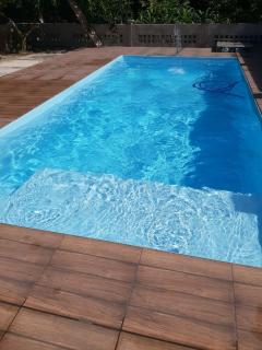 Refúgio no verde com piscina - 6