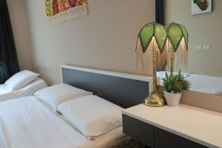 Ningman's home in the city center, featuring two beds - 7