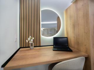 Urban Calm Studios 01 - 1