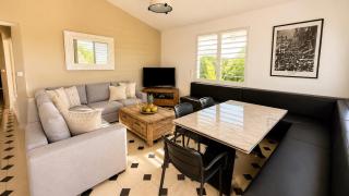Chambre privée dans une belle villa à deux pas de la plage - 1